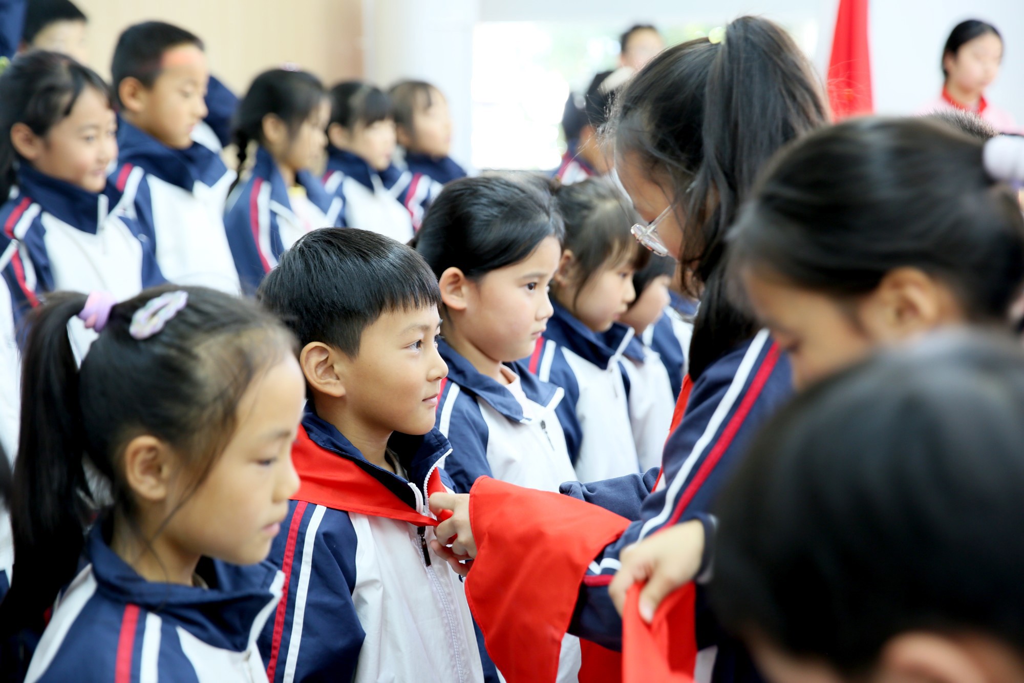 强国复兴有我，争当新时代好少年