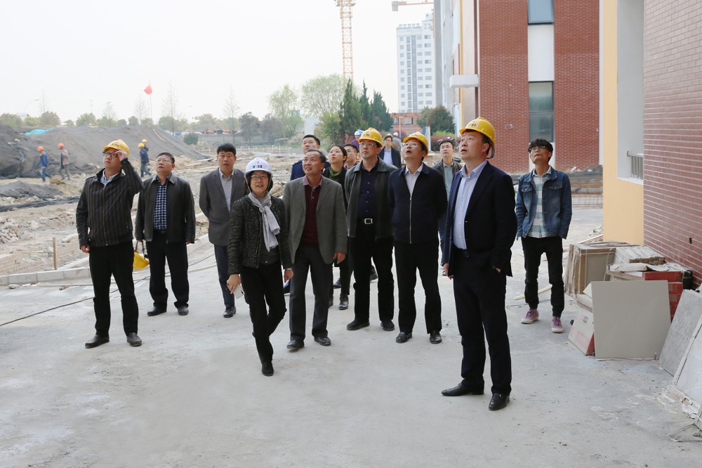 吴中区委副书记李朝阳到校视察幼儿园新建工程